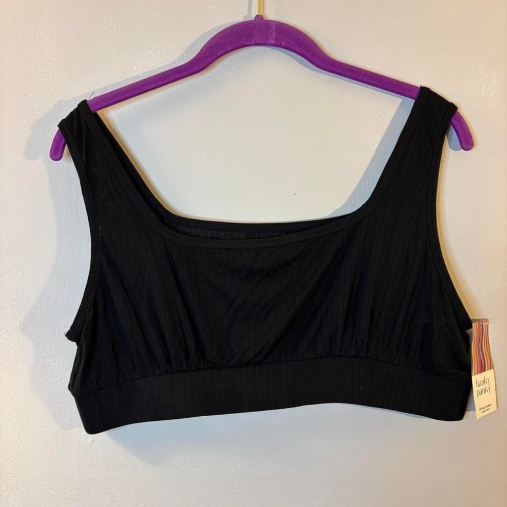 NWT HANKY PANKY Black Ribbed Bralette